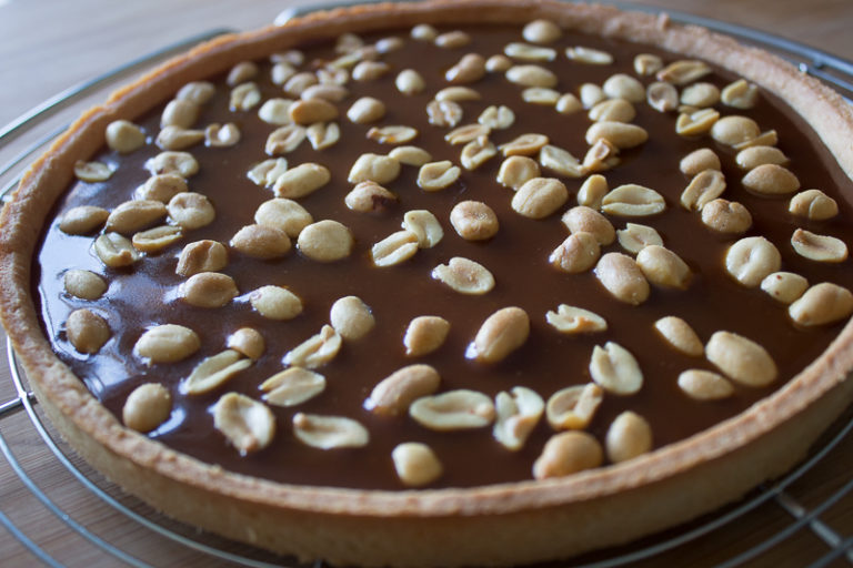 Tarte Chocolat Caramel Cacahu Tes Fa On Snickers Popotte Mains